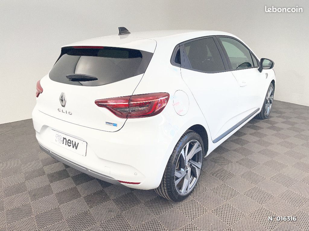 Renault Clio V E-Tech hybride 145 RS Line (image 4)