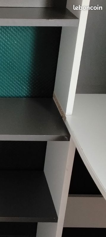 Bureau d'angle avec étagères (image 3)