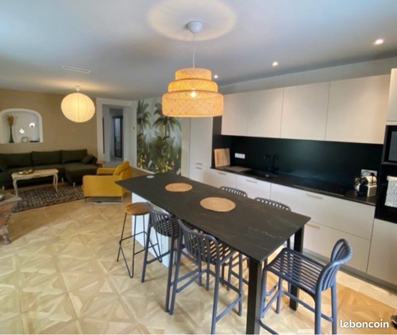 Appartement 4 pièces 117 m² · à Nîmes · 117 m² · 310 000 €