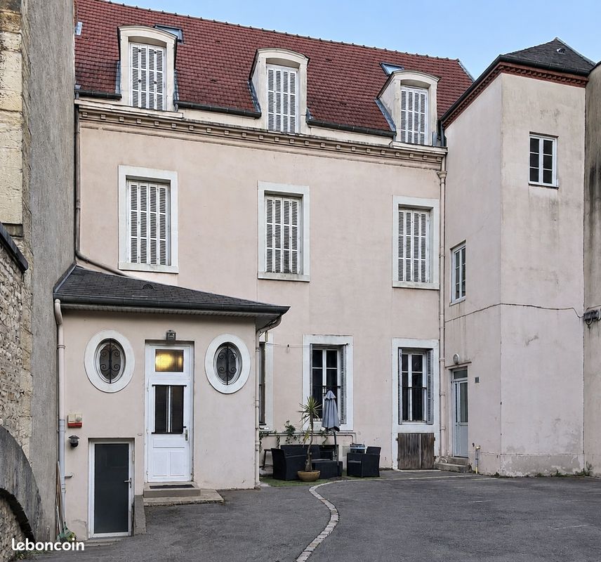 Appartement 6 pièces 115 m² · à Dijon · 115 m² · 329 000 €