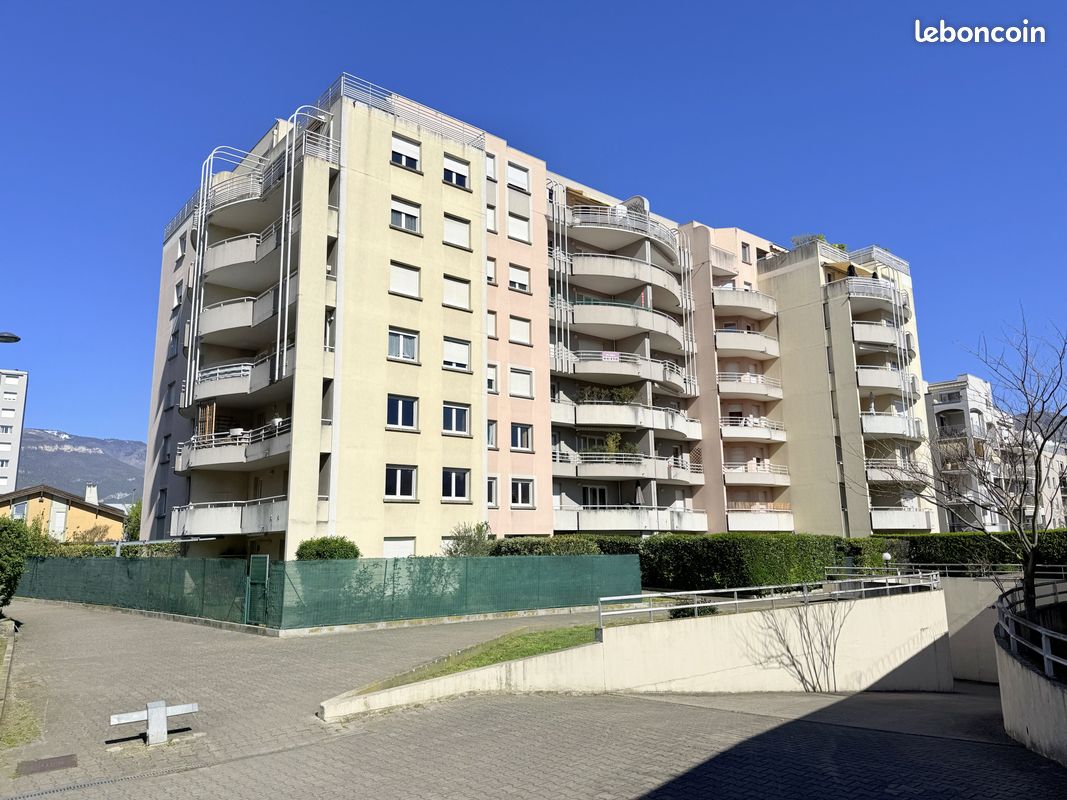 Appartement 2 pièces 46 m² · à Grenoble · 46 m² · 109 000 €