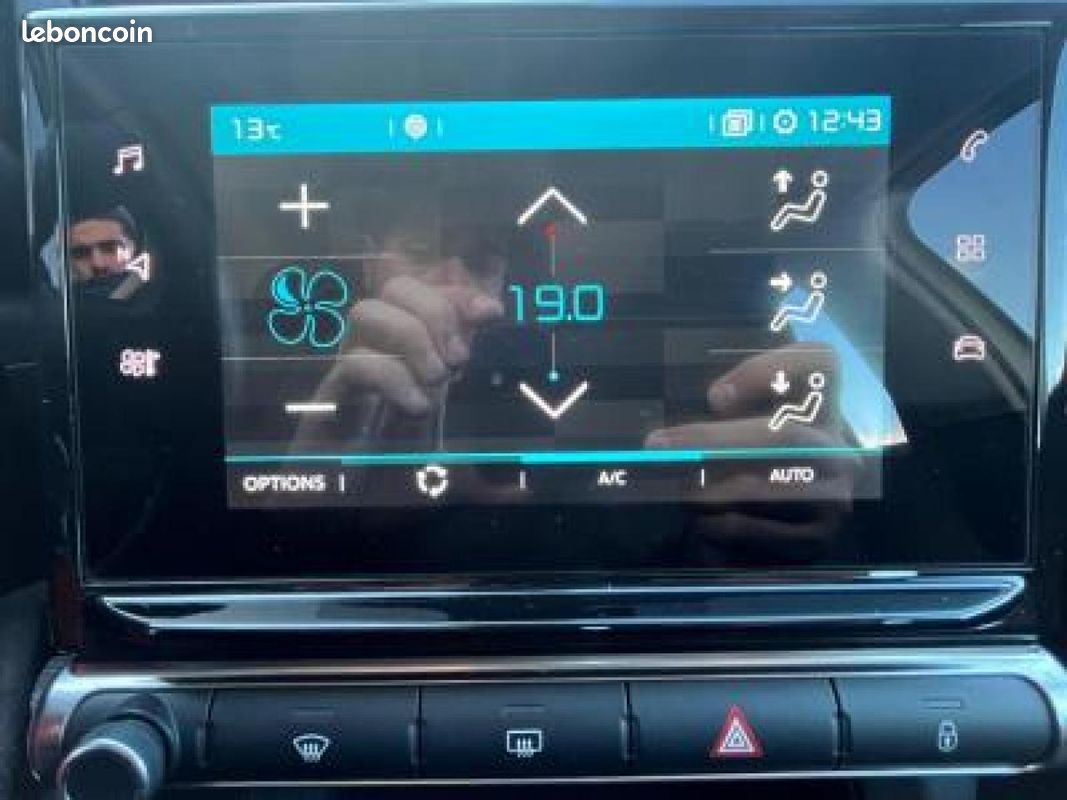 CITROEN C3 SOCIETE 1.5 BlueHDi 100 Feel Business R - 7492 HT - 2 PLACES (image 26)