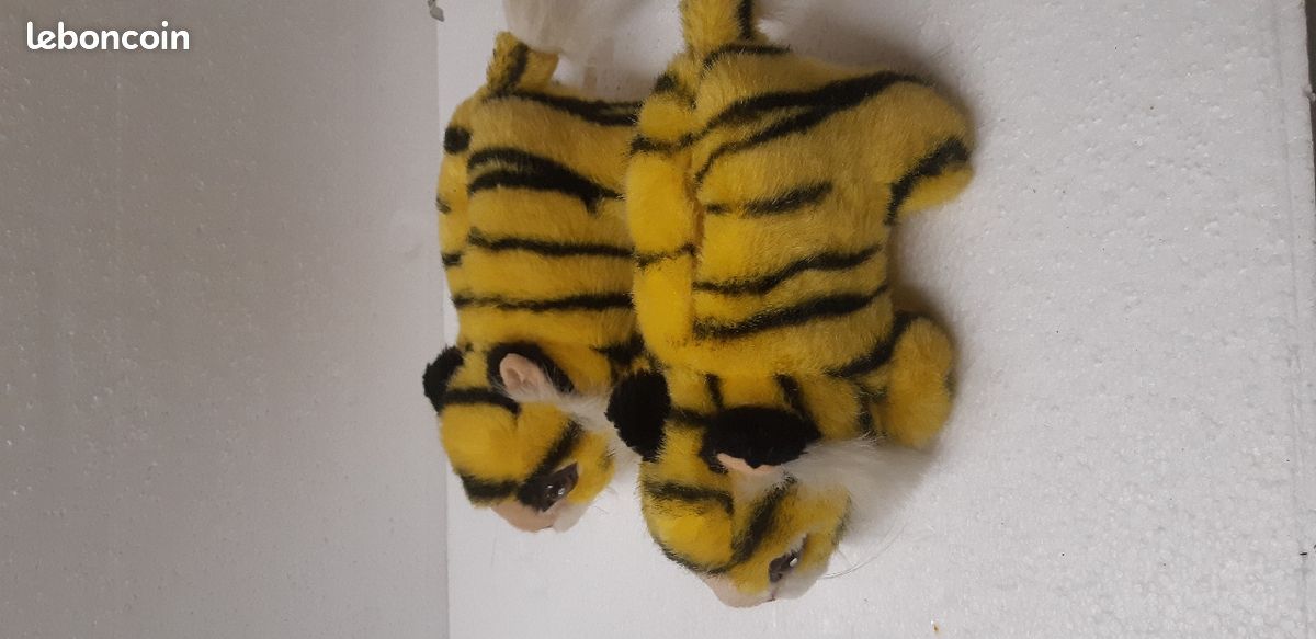 Chausson petit tigres (image 2)