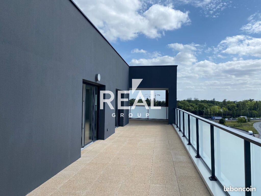 Appartement 3 pièces 76 m² · à Lormont · 76 m² · 1 070 €