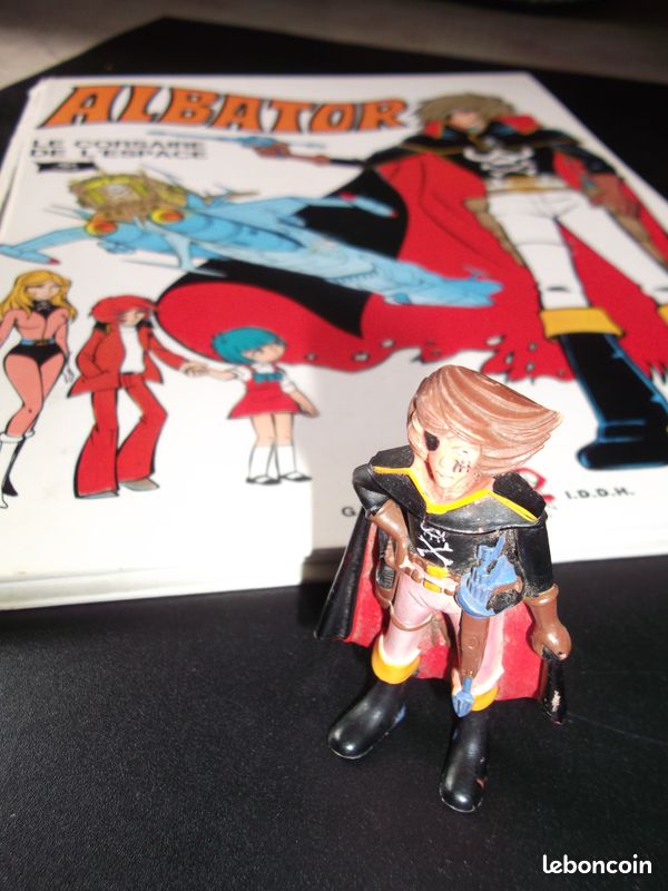 LOT DE FIGURINES Diverses Dessins Animés EUR 7,00 - FR