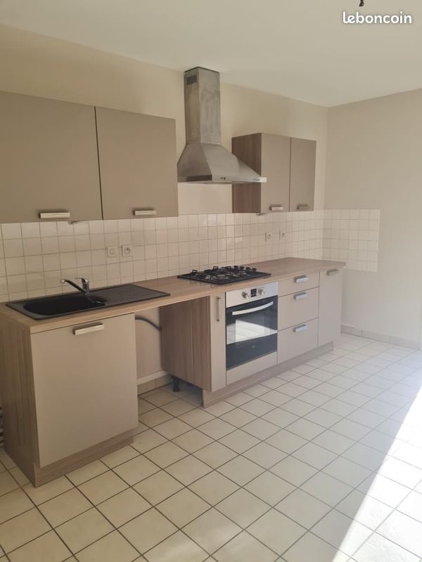 Appartement 2 pièces 55 m² · à Bourg-Argental · 55 m² · 450 €/mois