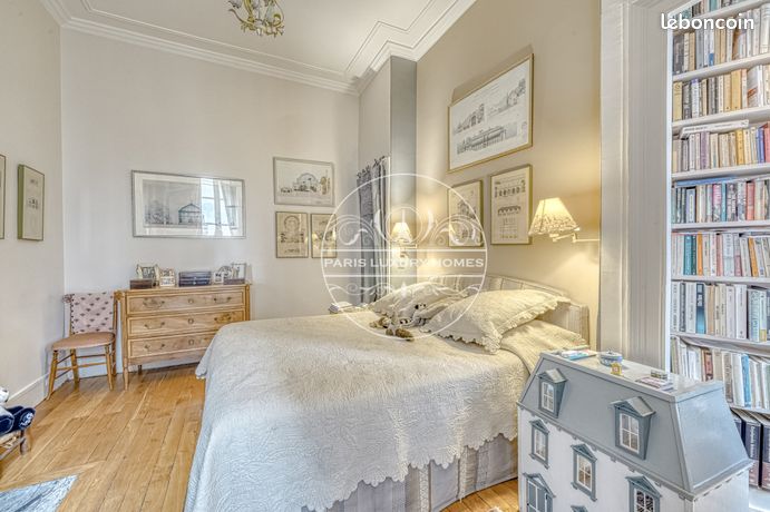 Appartement a louer paris-7e-arrondissement - 3 pièce(s) - 120 m2 - Surfyn