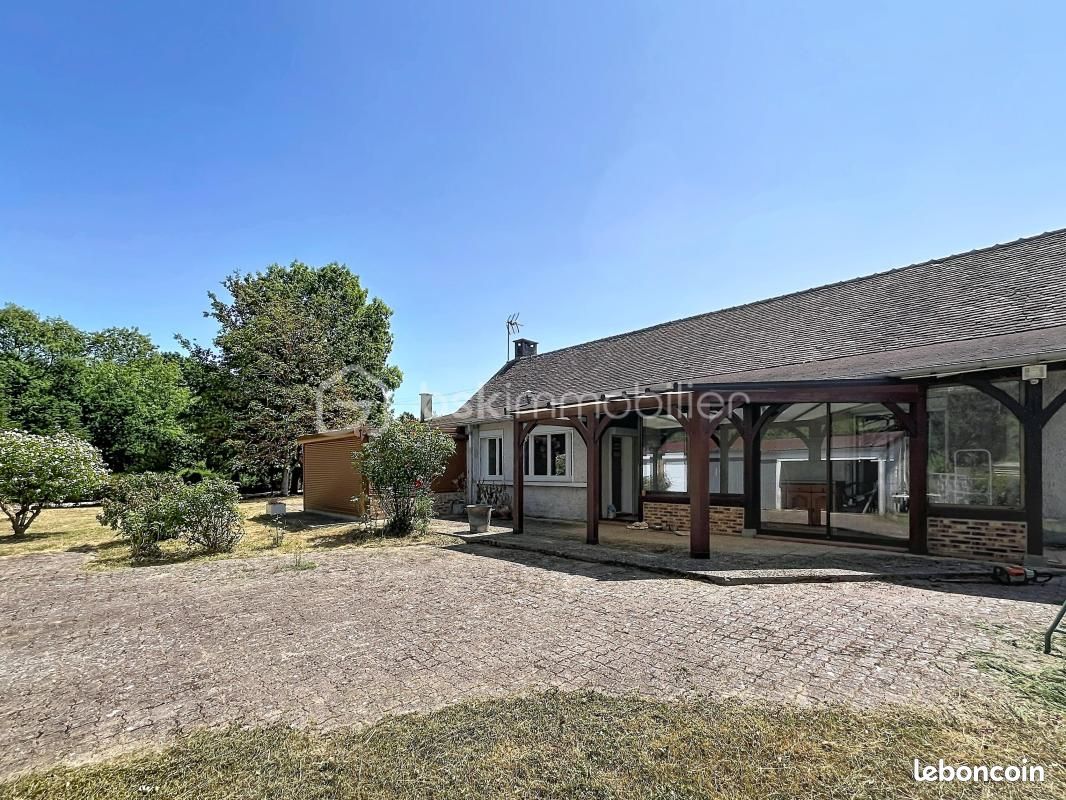 Maison 4 pièces 123 m² · à Château-Renard · 123 m² · 135 000 €