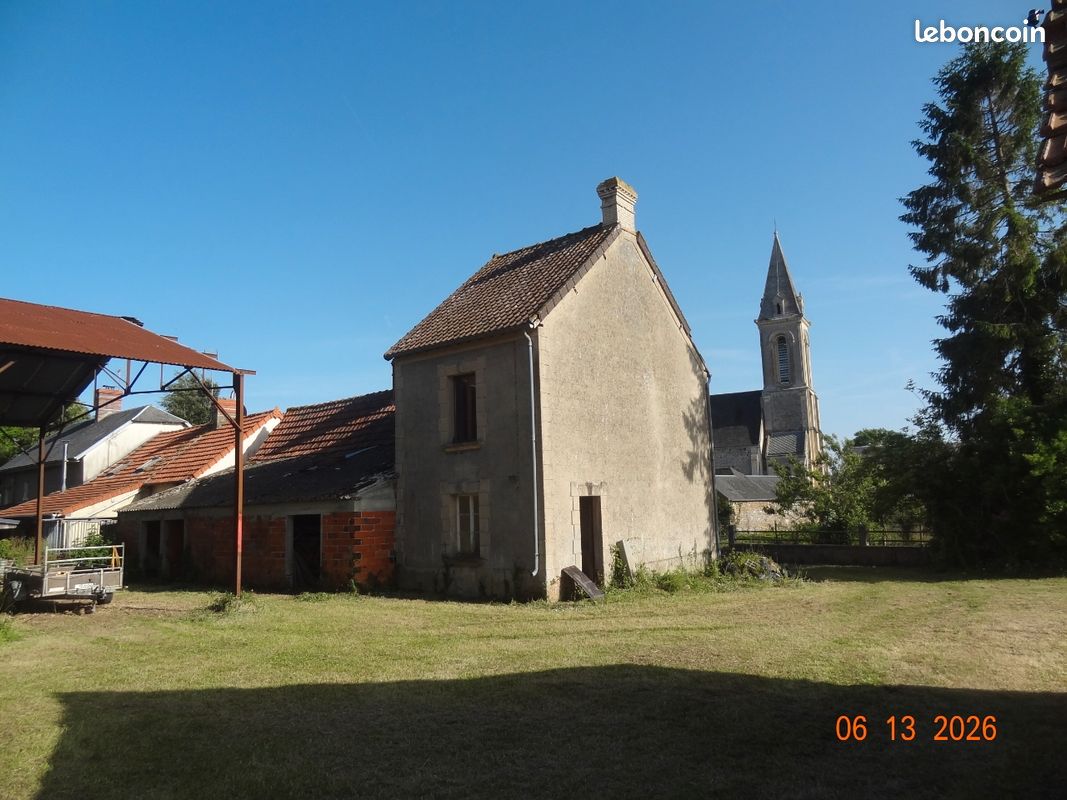 Maison 10 pièces 90 m² · à Moon-sur-Elle · 90 m² · 74 000 €