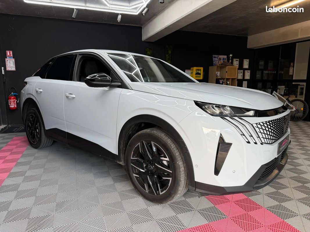 Peugeot 3008 III Hybrid 136 Allure (image 3)