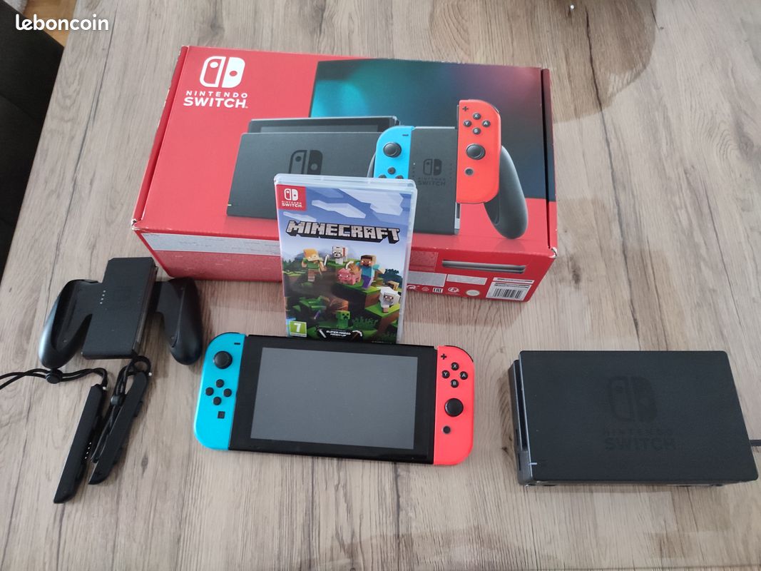 Nintendo Switch (Joy-Con rouge & bleu) + Minecraft + SSD 120 Go – Très bon état (sans chargeur) (image 4)
