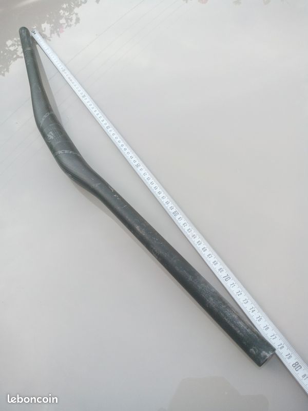 ⚠️ FAIRE OFFRE ⚠️ Cintre VTT RaceFace aeffect r (image 2)