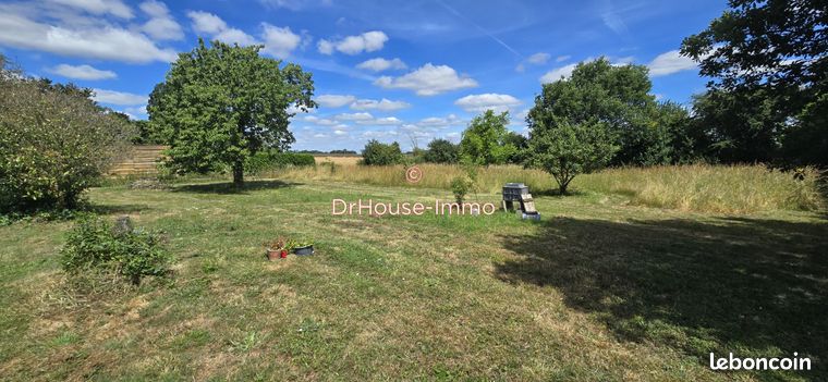 Terrain 1300 m² pouille