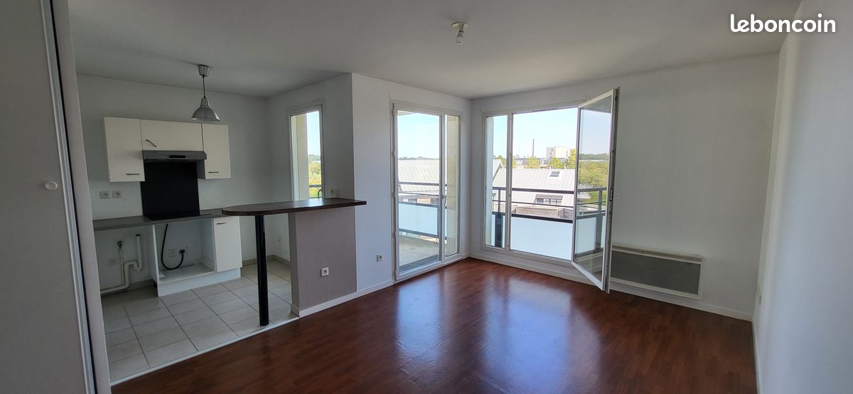 Appartement 2 pièces 53 m² · à Dammarie-les-Lys · 53 m² · 900 €/mois