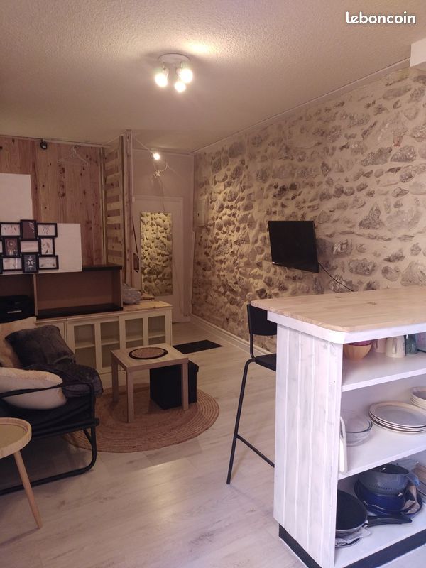 Appartement 1 pièce 20 m² · à Foix · 20 m² · 380 €