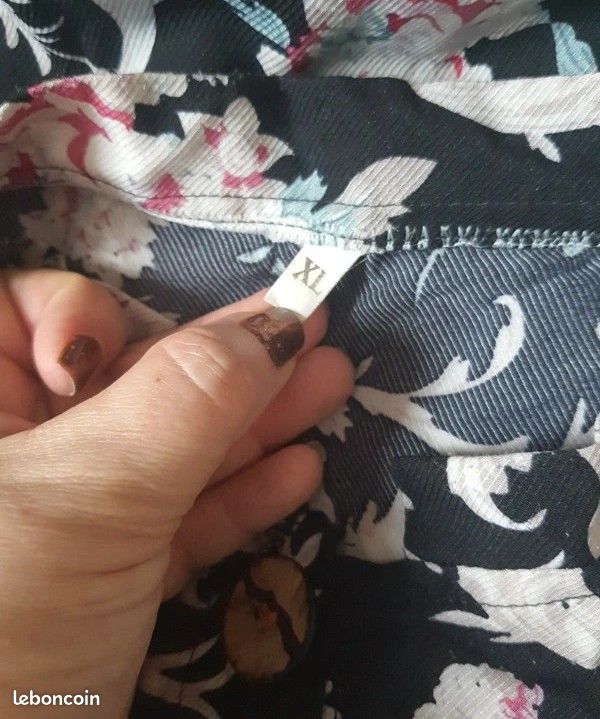 Robe longue fleurie à manches longues 42 - XL (image 9)