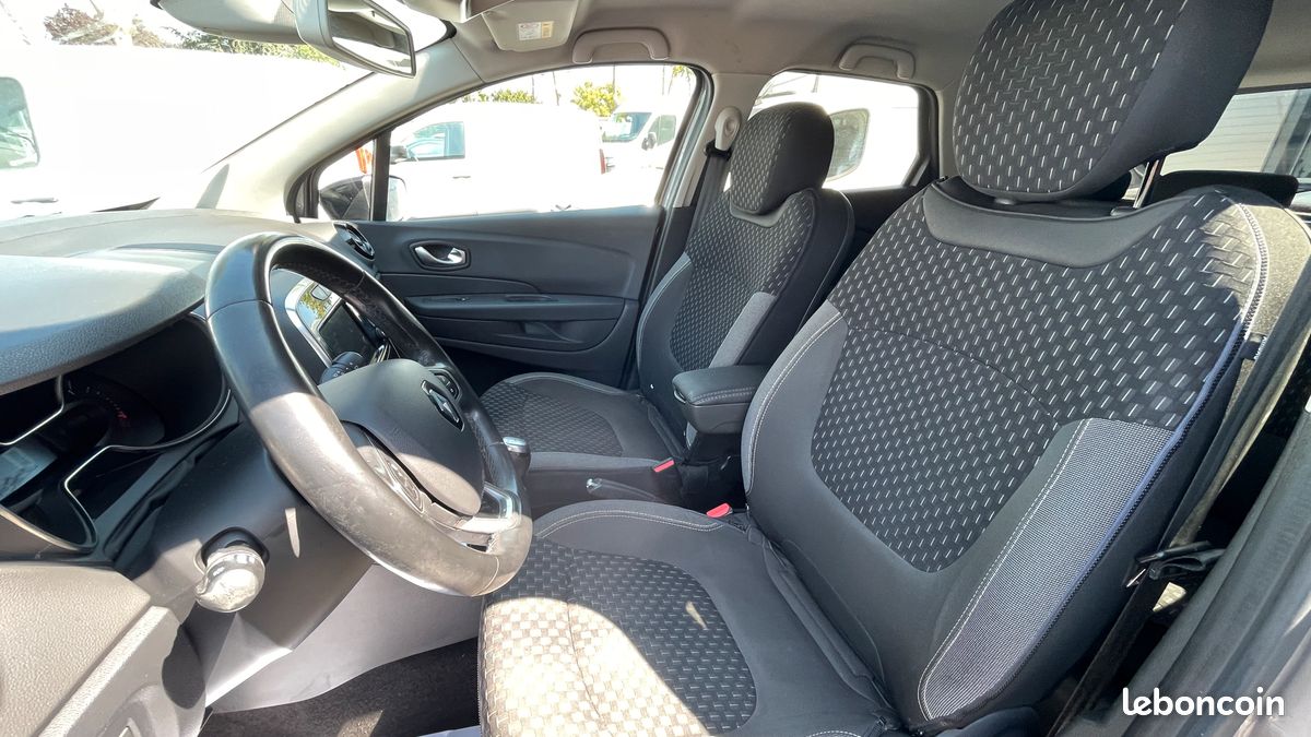 Renault Captur 0.9 TCe 90ch energy Intens (image 6)