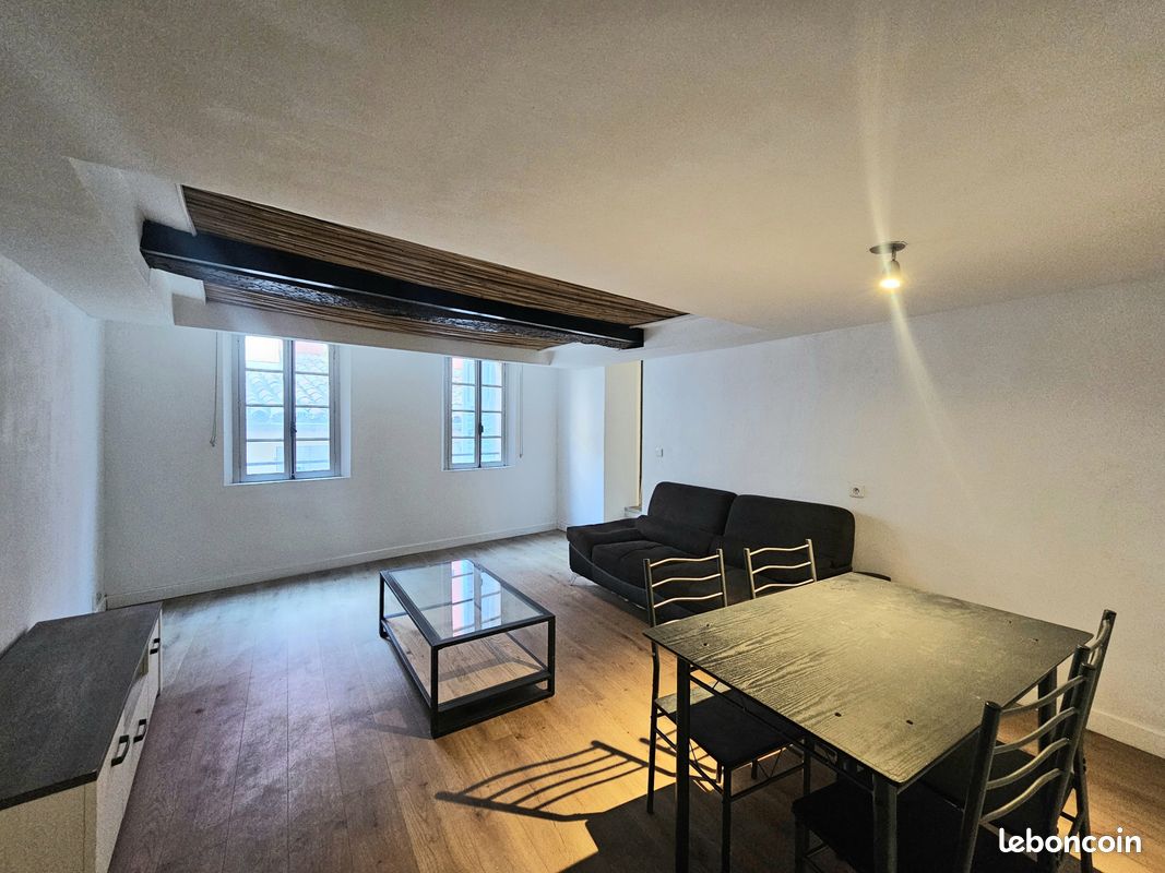 Appartement a louer grasse - 2 pièce(s) - 63 m2 - Surfyn