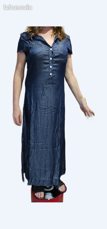 Robe. Longue (image 1)
