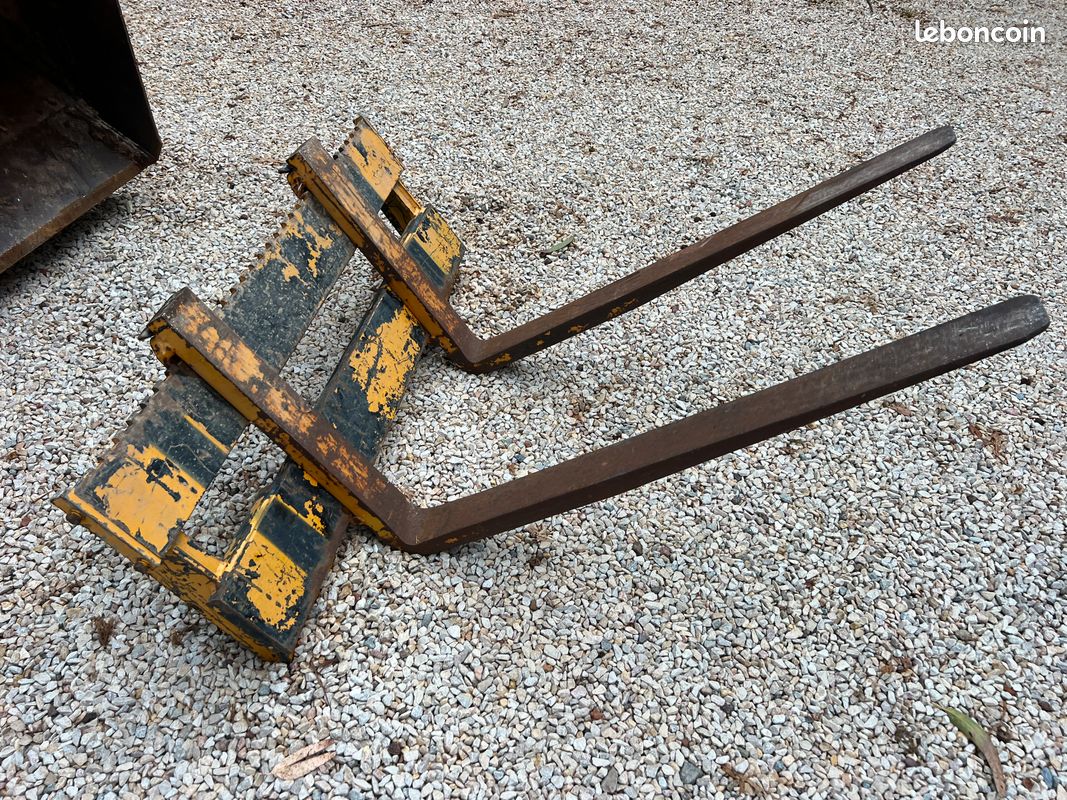Chargeur JCB 80/1269 (image 2)