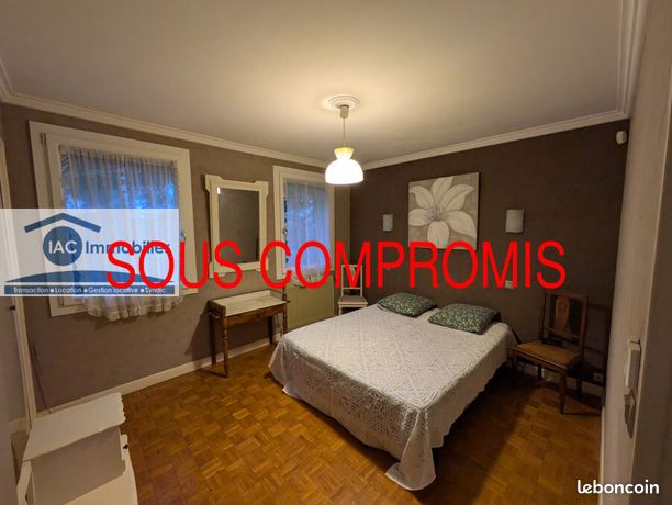 https://img.leboncoin.fr/api/v1/lbcpb1/images/e1/a5/72/e1a5727c8927709ece76d9f8662aad42f0895665.jpg?rule=ad-image