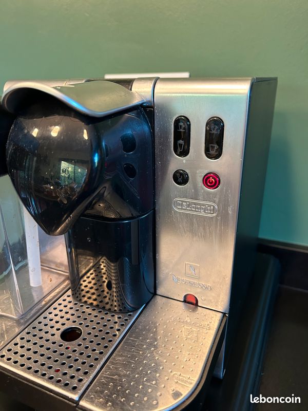 Cafetière Nespresso cappuccino Délonghi (image 5)