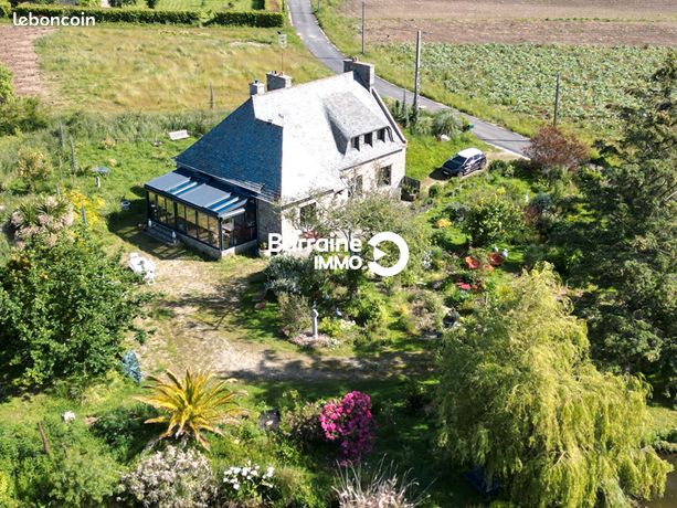 Propriété 9 pièces 156 m²