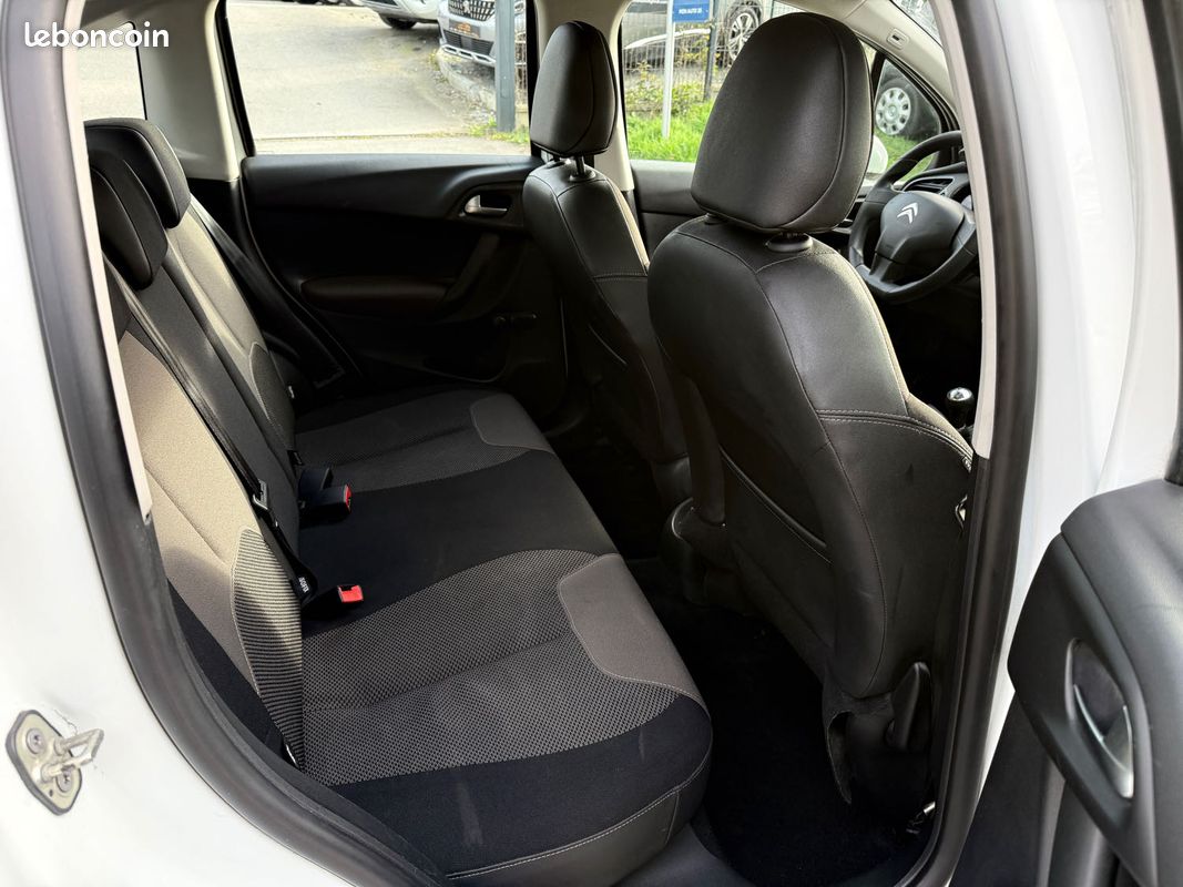 Citroën C3 1.4 HDi 70ch Attraction Pack - GPS - Bluetooth - Révisée & Garantie 6 mois (image 9)