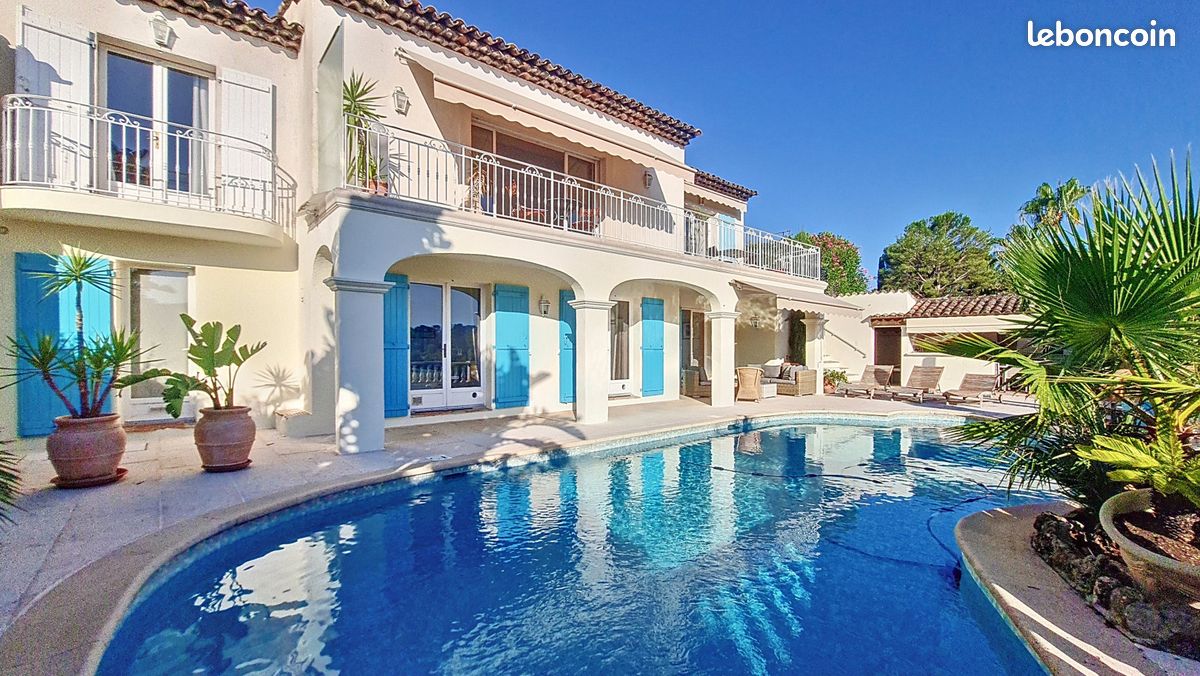 Maison 6 pièces 175 m² · à Vallauris · 175 m² · 3 800 €/mois