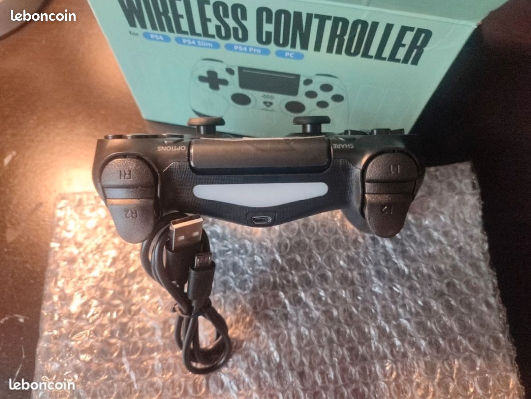 Manette PS4 NEUVE (image 3)