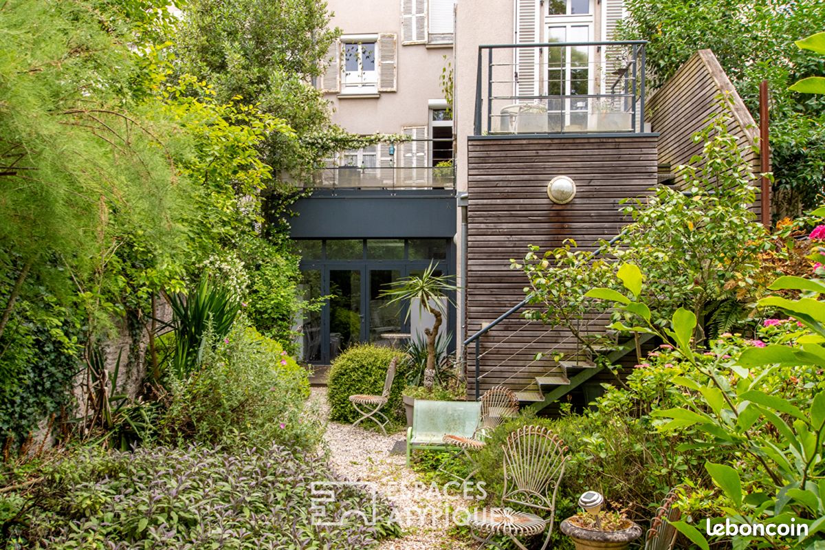 Maison 10 pièces 282 m² · à Angers · 282 m² · 750 000 €