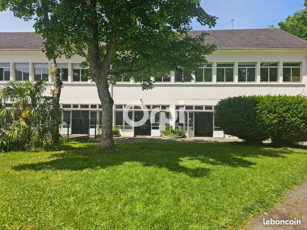 Maison 2 pièces 800 m² · à Arette · 800 m² · 556 000 €