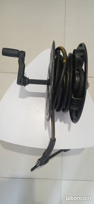 Un tuyau de KARCHER et son enrouleur (image 2)