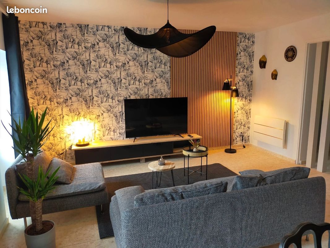 Appartement 4 pièces 100 m² · à Saint-Vincent-de-Tyrosse · 100 m² · 1 220 €