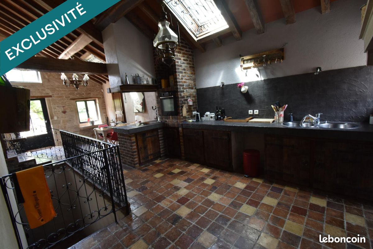 Maison 8 pièces 174 m² · à Bligny-lès-Beaune · 174 m² · 615 000 €