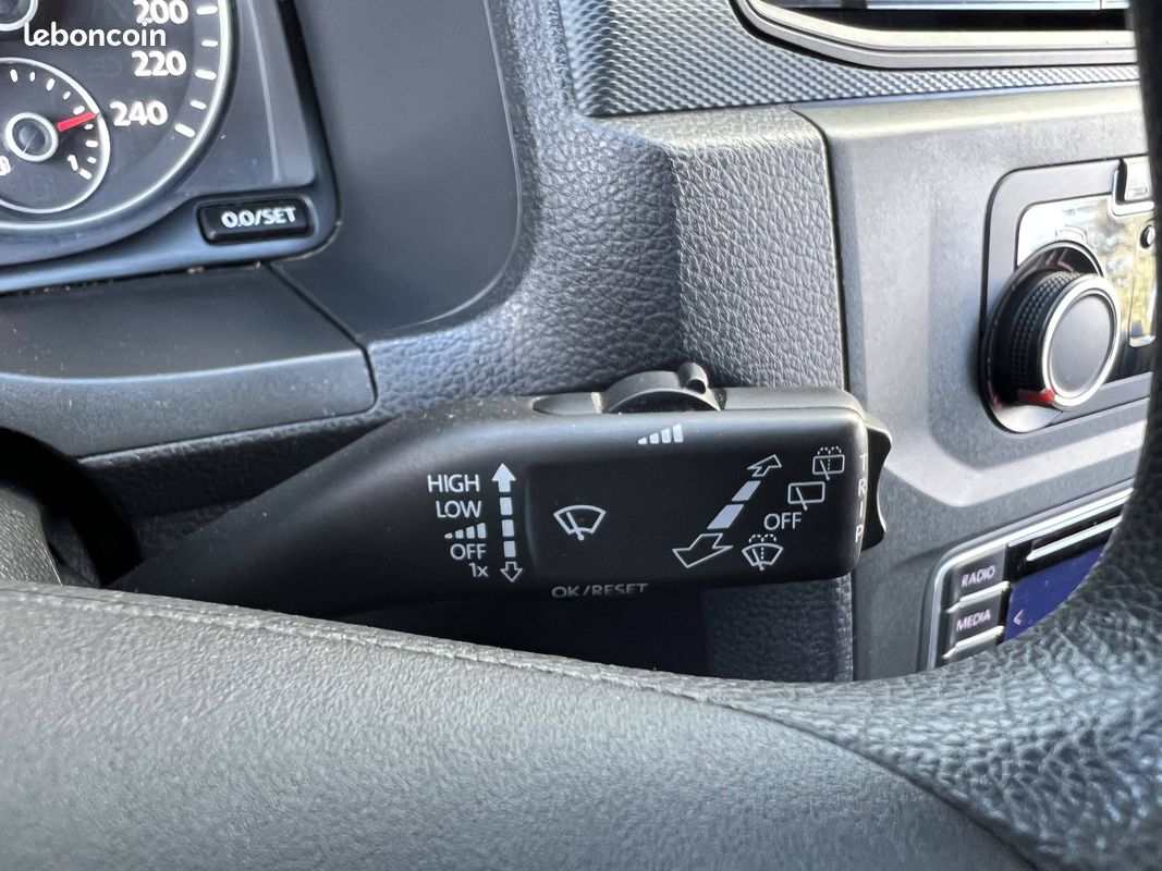 Volkswagen utilitaires caddy van 1.4 tgi 110 gnv bvm6 (image 22)