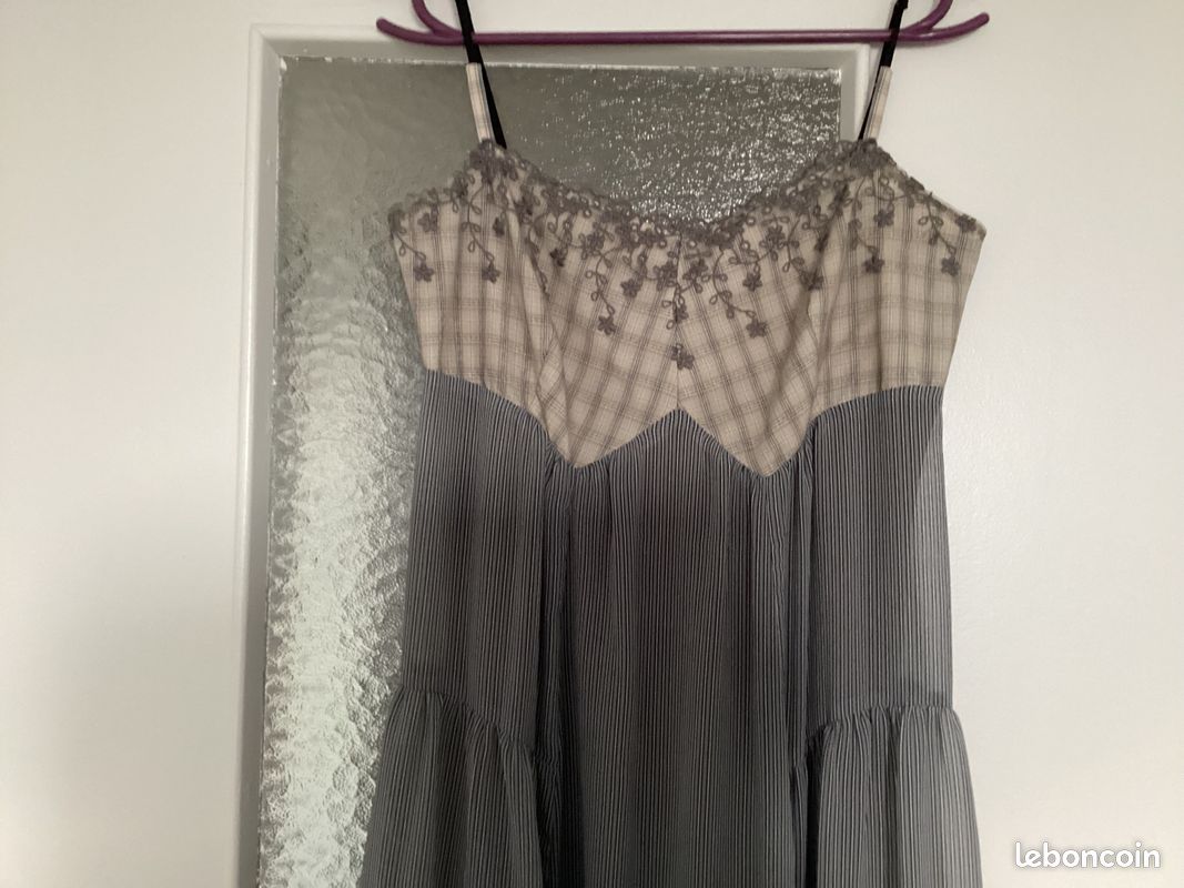 Robe (image 3)