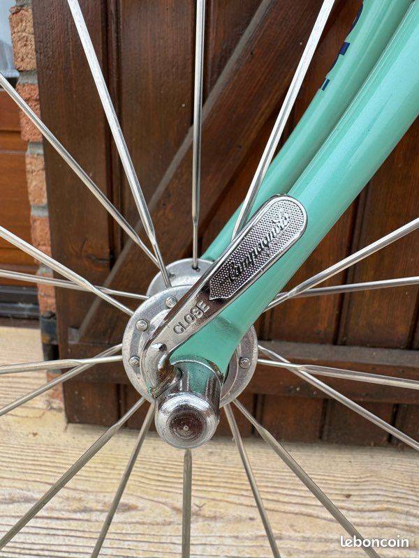 Vélo de course Bianchi (image 9)