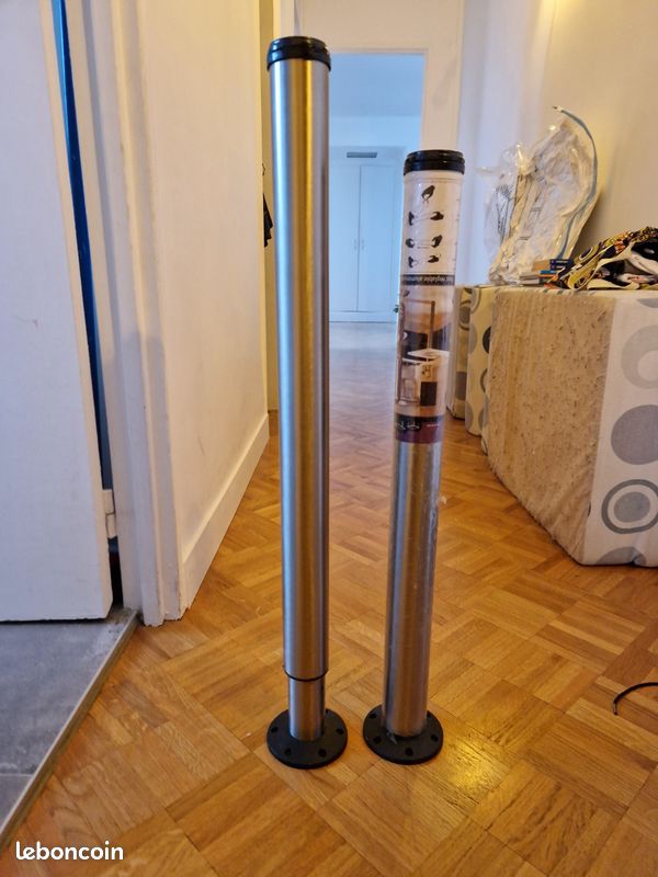 Pied réglable (image 1)