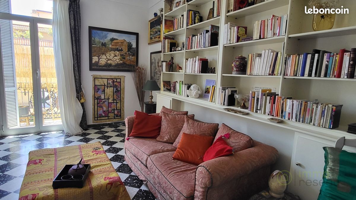 Appartement 5 pièces 156 m² · à Menton · 156 m² · 1 060 000 €