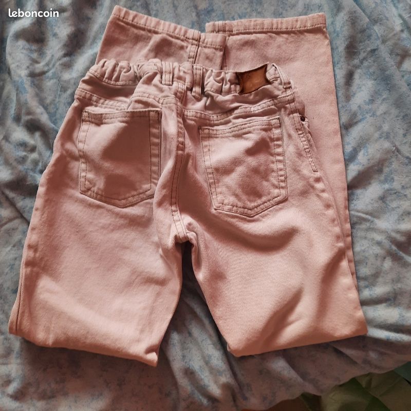 Jeans coupe droite CFK (image 2)
