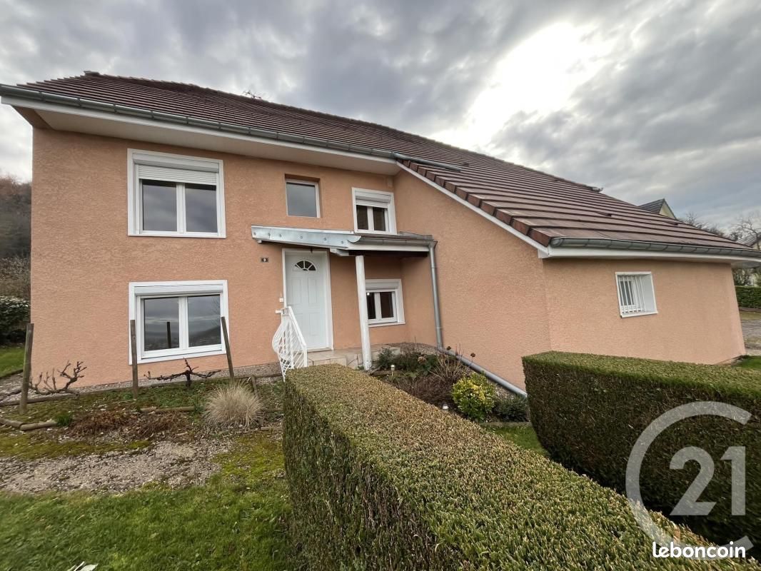 Maison 6 pièces 159 m² · à Échenoz-la-Méline · 159 m² · 329 000 €