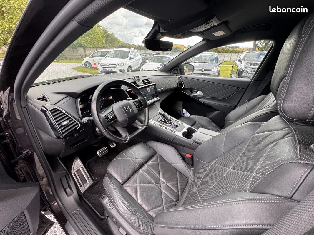 Ds ds 7 crossback 1.6 puretech 180 grand-chic eat bva (image 12)