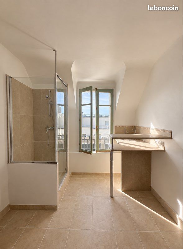 Appartement 1 pièce 9 m² · à Paris · 8,9 m² · 100 000 €