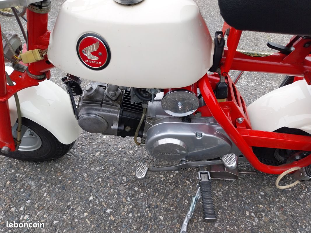 Honda Monkey Z50M 1968 (image 3)