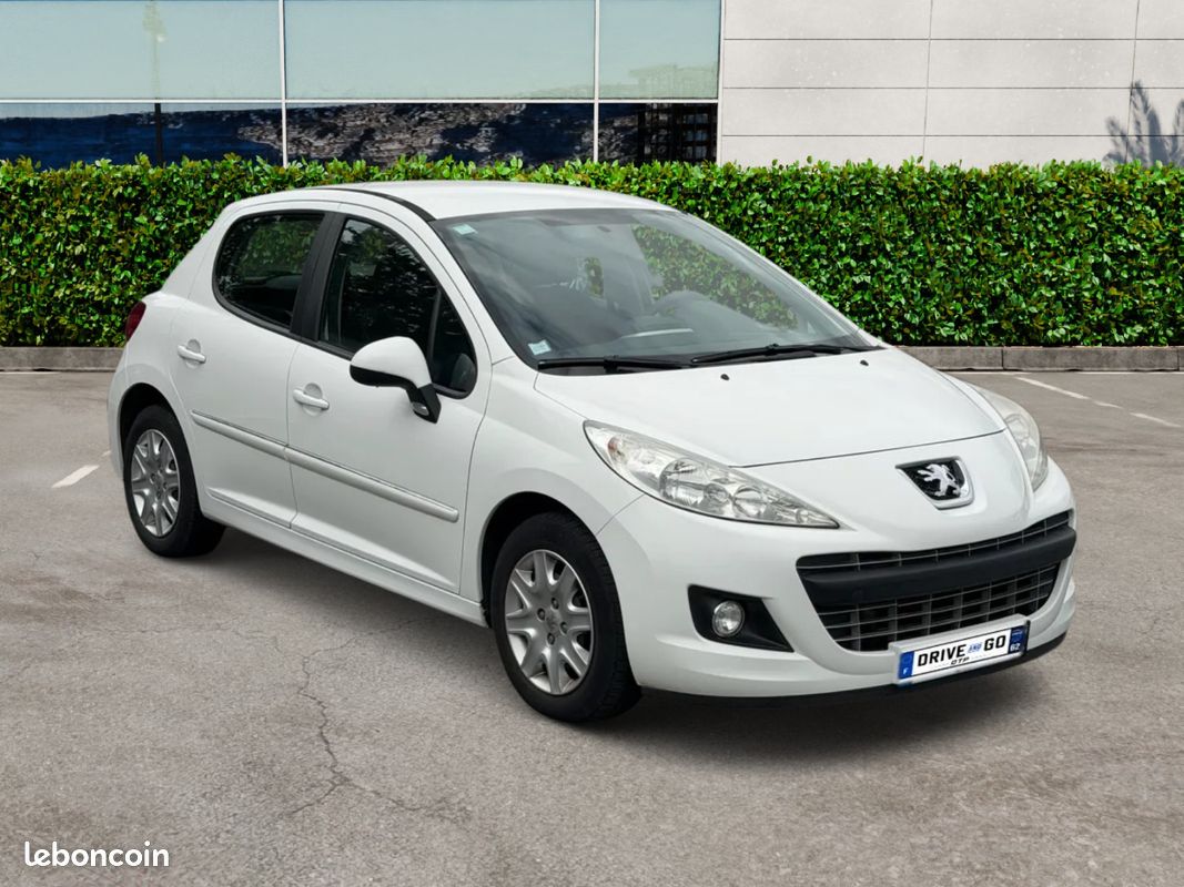 Peugeot 207 FAIBLE KILOMETRAGE CERTIFIER (image 1)