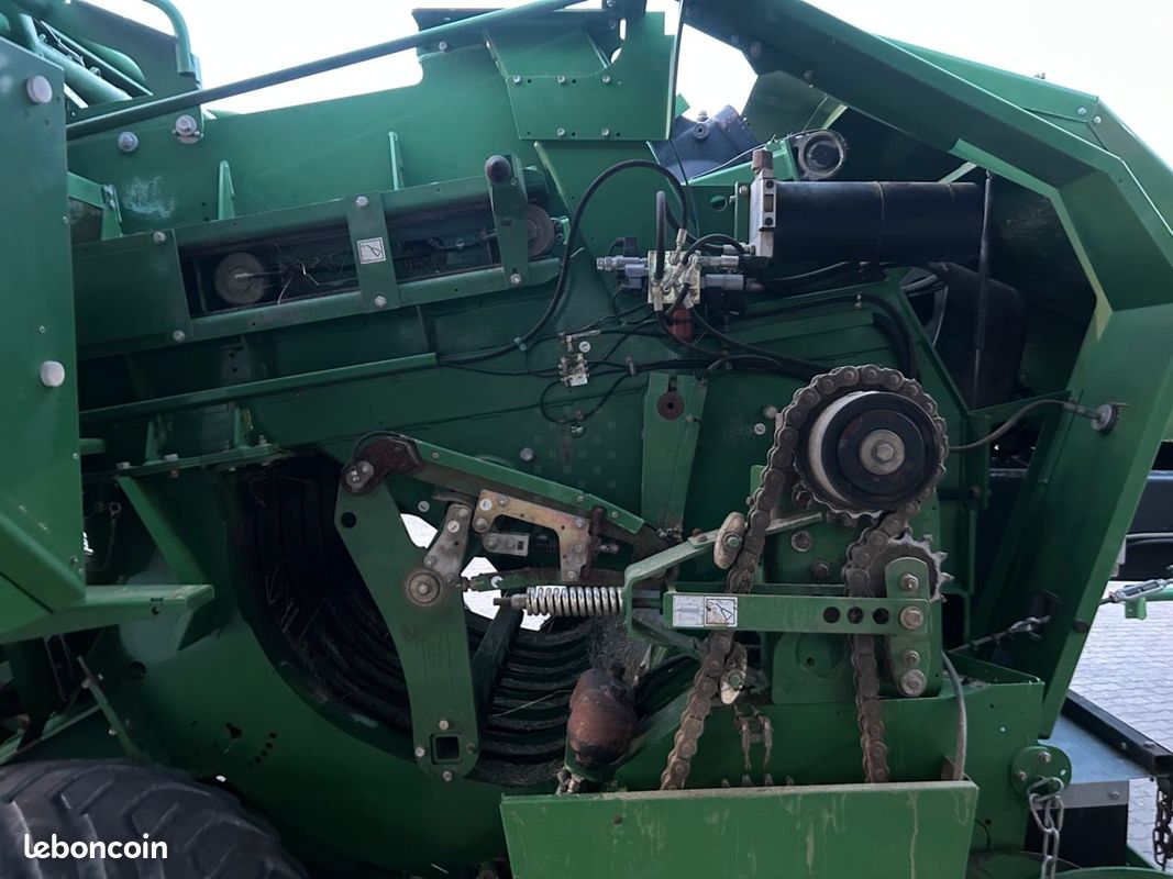 John Deere 1424 C (image 9)