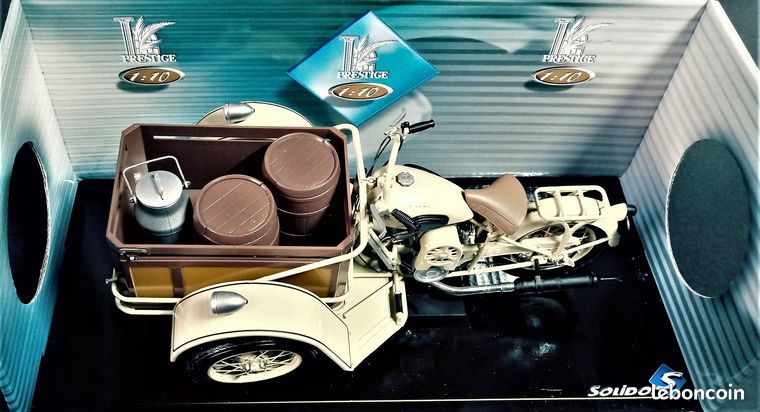 Solido 1/10 Triporteur Peugeot 55 TN 1952 – Transport Lait – Édition TN – Beige