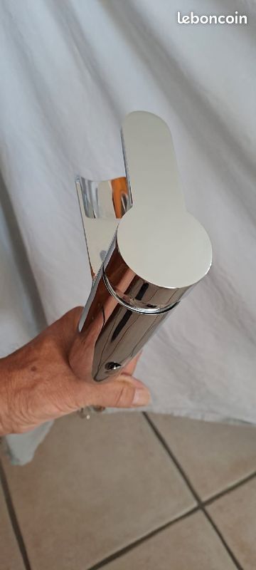 Robinet bon etat (image 3)