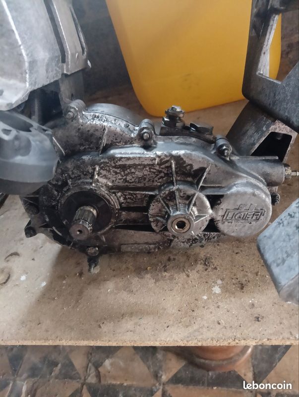 Boite a vitesse de voiture sans permis (image 1)